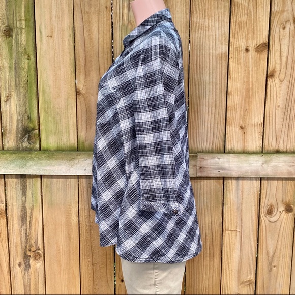 Staples Flannel Button Down Maternity Shirt M EUC - Picture 4 of 8